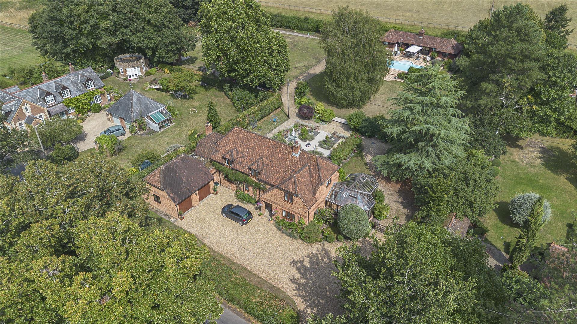 Skirmett, Henley-On-Thames